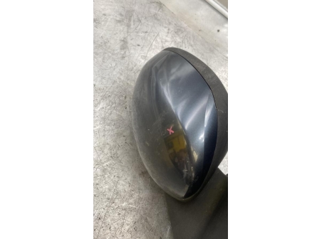 111828062-206c1cda-66ee-4763-9d1f-11f4b06af7fc-Piece-Retroviseur-droit-8153YS-PEUGEOT-107-PHASE-2-d5205f1884fdde9a925f7328105cd79a24a88297b5ac16909fafedc5e24256fb_m.jpg