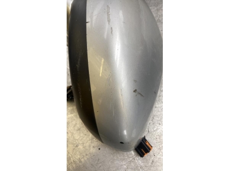 111830151-3dce7618-9649-4776-abec-3e58098bbe15-Piece-Retroviseur-gauche-8153SQ-CITROEN-C5-2-71633fb88e79443d50c4d09f66117252229780b186944fe9edb0d35a762a729f_m.jpg