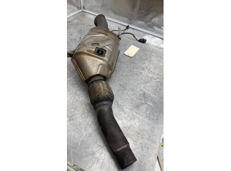 111832290-3d774dc2-c694-4c0e-bc57-67377b10c4e9-Piece-Catalyseur-echappement-BMW-X3-E83-PHASE-2-d8a4ef08d901147d793fbbbf5105681dc99e81b6458ade3f0a4722054c2c606b_m.jpg