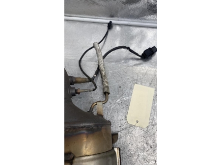 111832290-3c3e7283-0c18-4078-ad66-125c7a146e93-Piece-Catalyseur-echappement-BMW-X3-E83-PHASE-2-0b3995d8db950dccda134d3aa550aa588ffe50f1cf80bac6252a20d61640ba51_m.jpg