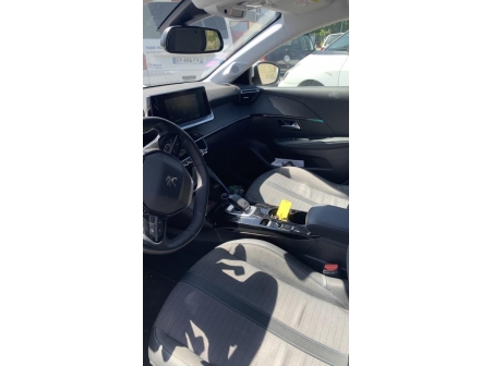 Vehicule-PEUGEOT-208%202-2021-1bc6e63df7d9b44568325765aec9a892a53feaac2d0caea9f9be1bfac1f43e12_m.jpg Vehicule-PEUGEOT-208%202-2021-1bc6e63df7d9b44568325765aec9a892a53feaac2d0caea9f9be1bfac1f43e12_m.jpg