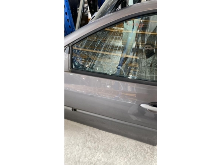111899411-73d5816a-3b6a-4b7c-a45d-e77e45f9f050-Piece-Porte-avant-gauche-RENAULT-CLIO-3-PHASE-2-c6aedb70023817a450f0ade853e7f745d23fb9e5746b355f4da753ade7611abc_m.jpg