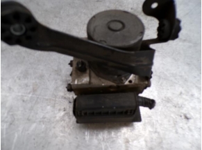 111904354-4b7955c2-8d5d-4ce5-8f84-84e96c276b63-Piece-BMW-a8821df7884ee3577c1bb39722b97e3b66a9c92fc86ea67c0f94c7f13a2c2300_m.JPG 2