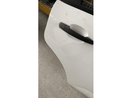 111900113-ede7cc3e-44a8-4cd9-be9d-359bd3f00bac-Piece-Porte-arriere-droit-9004CJ-CITROEN-C3-2-PHASE-1-402c2d83b1344cbdded1a5911f83e18f254e92e3117be74e4f0e6c4bf80ca669_m.jpg
