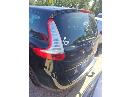 Vehicule-RENAULT-SCENIC%203%20PHASE%202-2012-d9ad6c2374fd4cc2dc0d7ef053d4f36cb78a781dc5e53d998a2136efd4389de4_m.jpg