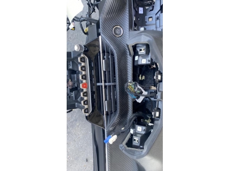 111954243-8a900e26-9fe9-4c8b-b943-11c0bc10867b-Piece-Tableau-de-bord-PEUGEOT-208-2-a4c08dd58de5830c8c20cb454d5b9ec9828f42a5be67377f361a0d9e39df9b0e_m.jpg