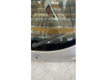 111954741-c3d0f118-a288-44ad-936b-fe6edd5103e1-Hayon-arriere-901002517R-RENAULT-MEGANE-3-PHASE-1-5187698d3a9c0dc46bf5b4aea8c56065a99f2a2a6016baf764b97ec21af7b93e_m.jpg