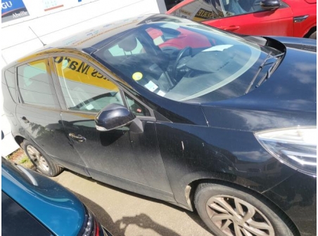 Vehicule-RENAULT-SCENIC%203%20PHASE%203-2014-7959fafc06b48b678e9f75bd9a33358fe6047936920a92c13a5956c7e88331f8_m.jpg