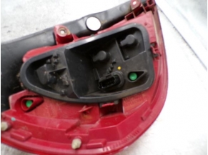 111971850-f75aef95-e7cc-45c1-a349-344d4e3b7cd7-Piece-RENAULT-d8cc9b053be8d609f356eedc1183adebb6ce34f3c810a69205ef2cf93df4ec71_m.JPG 2