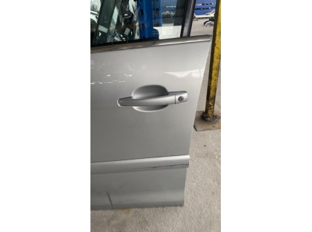 111998745-eb62713f-1be4-41c8-bb30-fd2efbc2436f-Piece-Porte-avant-gauche-9002X7-CITROEN-C4-PICASSO-1-170bc0eff10d0e1267cfa60abf569af91d4bc4a7e46fa4ae1e122cdb42f878bb_m.jpg