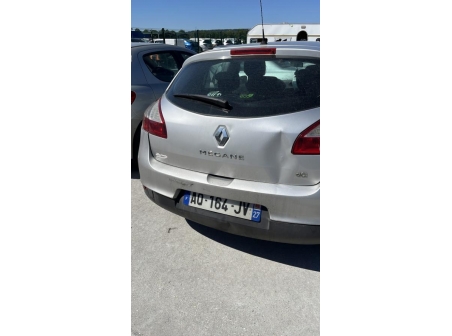 Vehicule-RENAULT-MEGANE%203%20PHASE%201-2010-57d5154a1faeefd8bc9304e4793027978198eb1d7ac5d8b83b50cf1c72b40b9f_m.jpg