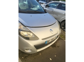 Vehicule-RENAULT-CLIO%203%20PHASE%202-2009-e40e7b677cc7b0e6c01312ce9332e78a324b9895f807ec9013435d9a20c9fc4f_m.jpg