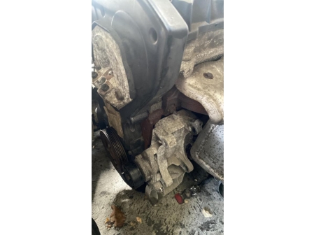 112334620-fc333efa-24ff-4217-8a14-4b98f55615f4-Piece-Moteur-CITROEN-C3-PLURIEL-PHASE-1-CABRIOLET-9b4b41eff927b8dfa54a64e368d7a62d1911c05fbe726cae7728c872e28a2825_m.jpg