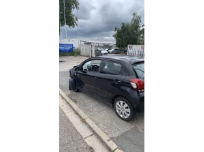 Vehicule-PEUGEOT-108-2017-895e941f0e2fff955614cdcacfa3bbfe8a2cc97c0c89abe85672dfa7e0f847f9_o.jpg 2