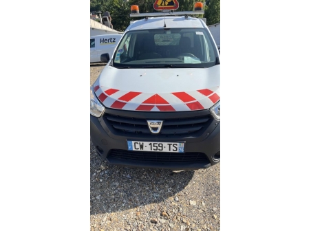 Vehicule-DACIA-DOKKER%20PHASE%201-2013-5e75576b7b41096134cab5488411c185100df8765cedfe694e787c45d1b4bcb1_m.jpg