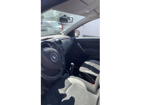 Vehicule-DACIA-SANDERO%202%20PHASE%201-2013-e7282031346e904ba1a45dd511ec052af3df237860b65c8e5c8fb01b78dddaf2_m.jpg