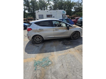 Vehicule-FORD-FIESTA%207%20PHASE%201-2021-07cb42a8e2d01b213cc2f134ac86a558e73d1e4df0e6c3bc32726b9af5f46c18_m.jpg Vehicule-FORD-FIESTA%207%20PHASE%201-2021-07cb42a8e2d01b213cc2f134ac86a558e73d1e4df0e6c3bc32726b9af5f46c18_m.jpg