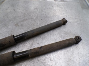 112564883-fac2d3f7-7f2d-4310-a59e-80d470720d25-Piece-TOYOTA-45a75854925a29b6c5fe40699322a6a4051fca2d54fc52aee4afdfb6e462c335_m.JPG 2