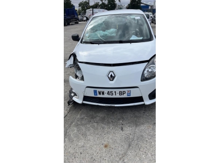 Vehicule-RENAULT-TWINGO%202%20PHASE%201-2011-0d0d7536142e1aeae09a2d21499b95cfa851b053aead179ce971e1b54eeca98c_m.jpg