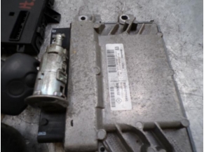 112573382-f62a8025-3bc7-4e83-92b9-e5dfd890491b-Piece-RENAULT-0e2fc3dd549061a88d4a5aa33bc141f6766dd8775030882af3488ab0bba3338c_m.JPG 2