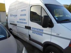 Vehicule-RENAULT-MASTER-II-PROPULSION-CHASSIS-CABINE-Fourgon-L2H3-2-5-2008-98f19d2ab6a33c80590a5861b84335b0103132669df86f2347f751eaf7b6dc40.JPG 2