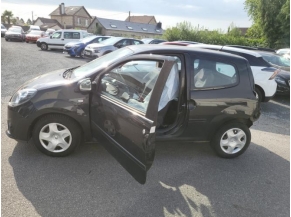 Vehicule-RENAULT-TWINGO%202%20PHASE%201-2010-63dc461038fedfbcef84c2a890c14953a31012f61c1b3ed1b5d33f4f2ec44c8b_m.jpg 2