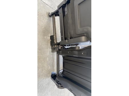 112609657-8d57f48a-86e3-43a9-8f9f-1032978252ea-Piece-Siege-avant-droit-banquette-double-CITROEN-BERLINGO-2-PHASE-1-f6e65677c55787b3f61d5a28cc3638bae6f3de49dbec84ff3d0e357a55c594fd_m.jpg