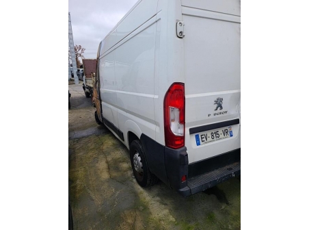 Vehicule-PEUGEOT-BOXER-3-PHASE-2-2018-f9798404723416dba1f4f7693710acf2bd2646ce275f734d398d3e339f1db5a3_mtn.jpg