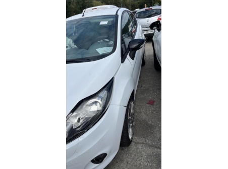 Vehicule-FORD-FIESTA%206%20PHASE%201-2011-335548890a2b68bc631c4137b66dbc0d59b564a562b4b241327bddb4e5af24a0_m.jpg