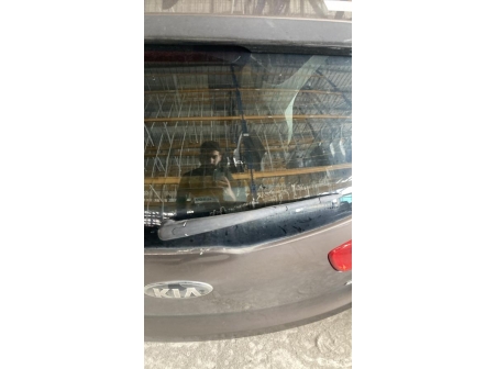 114154696-6c60b0f9-71b1-4da9-b085-a3d0715b4744-Hayon-arriere-KIA-SPORTAGE-3-PHASE-2-3ec7e08554401ab607d937f294ba377a88721137a7886fe06c636ea0568a7839_m.jpg