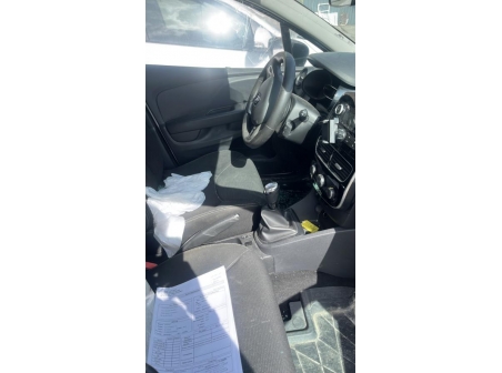 Vehicule-RENAULT-CLIO%204%20PHASE%202-2017-ffa2d546cb14512eb4f8191c2acd752141fd6f5fd10f9e1a59b3c97aca918f1c_m.jpg
