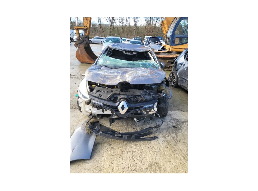 Vehicule-RENAULT-CLIO%204%20PHASE%201-2016-3f60a7d8dc099d5d0b3b3718fc33221cfc63d526b7165e90d2b1ab5d705efd46_m.jpg Vehicule-RENAULT-CLIO%204%20PHASE%201-2016-3f60a7d8dc099d5d0b3b3718fc33221cfc63d526b7165e90d2b1ab5d705efd46_m.jpg