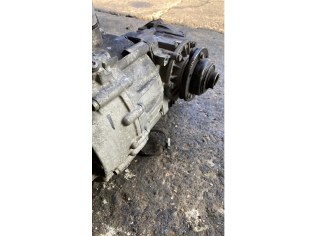 113943701-ca76e5f4-fffe-4f96-b296-869620440f9b-Piece-Boite-de-vitesses-AUDI-Q3-1-RS-PHASE-1-2d74e4bc6d9c9199de7736d8c6f5a5113d20e5351e0214c456717d1e70ffa802_m.jpg