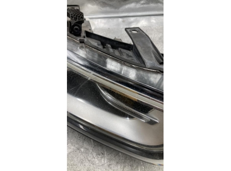 113958081-9225a678-06a5-49be-80db-61990b4d45ea-Piece-Optique-avant-principal-droit-feuxphare-8U0941044-AUDI-Q3-1-RS-PHASE-1-9a436e18ddab32206bcc2d4ec35ffc1a1fef6b44825e18e8e9c8cbdd76796fca_m.jpg