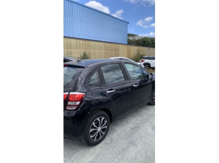 Vehicule-CITROEN-C3%202%20PHASE%202-2013-fa0084afe6ce1899e91c2396c3fca68add91ed8658ce35323ebb84d950dc5c98_m.jpg