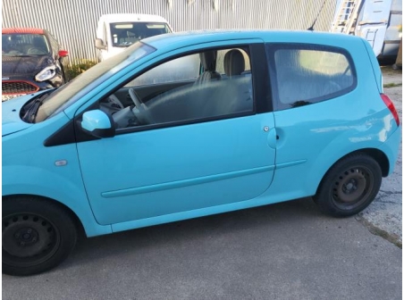 Vehicule-RENAULT-TWINGO%202%20PHASE%202-2013-cdc5e31ea34f8fd6fd42142643186f822b2f965c38291c3c1de1d56aa90c3cb7_m.jpg