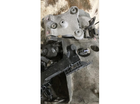 113930134-cbae0877-dfb5-4135-acc6-4ea7a35c4066-Piece-Boite-de-vitesses-CITROEN-C3-3-PHASE-1-df63767226fc9500e8b95e8e591e8a4d95c29690765b1eead55d08435678cd7d_m.jpg