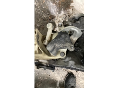 113930134-d56d0d00-3542-4e26-8a9c-7267d7e0dc6e-Piece-Boite-de-vitesses-CITROEN-C3-3-PHASE-1-e08976e9fe619a1cfc4deb5986c2834c298393c1505f01b356a3fa1008cf5573_m.jpg