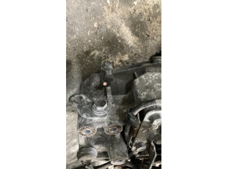 113930172-65133677-26eb-47b4-b492-496962a95197-Piece-Boite-de-vitesses-CITROEN-C1-1-PHASE-1-d0fcebed553dc4254e891fe0e0a42f7a505fb9f15975700085e4ad1e6f09a756_m.jpg