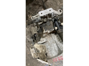 113930501-fdf1f10c-7f64-413c-8f2c-5688d9e88ac0-Piece-Boite-de-vitesses-ALFA-ROMEO-MITO-PHASE-1-8857e40ac5638f6a83d753eedb30ec04cb4e2bc3a5aa6b8f0b77820de9823d5e_m.jpg