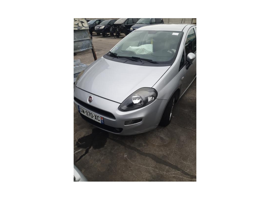 Vehicule-FIAT-PUNTO%203-2015-c71a7a4cca8dbedf855857c59901aed284265660f1b96d7045c3aa2b0e17ad7b_m.jpg Vehicule-FIAT-PUNTO%203-2015-c71a7a4cca8dbedf855857c59901aed284265660f1b96d7045c3aa2b0e17ad7b_m.jpg