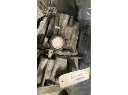 113930814-00d56a35-ab5d-4612-8ba1-58e9980c562b-Piece-Boite-de-vitesses-RENAULT-CLIO-3-PHASE-2-9b7344d9ffabc4490a532161a4d5f92f04ddce481b651018abde675e7689098b_m.jpg