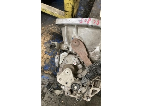 113931960-a8a04b77-e528-4b74-b5a8-d21de239090b-Piece-Boite-de-vitesses-PEUGEOT-108-dd746d5935f70a87cc9c314c827bb67fe988def55215889dc51bfb2d4068e7d6_m.jpg