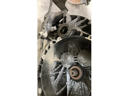 113933290-8ddd3e58-7ca1-4579-ba39-ad7f86a33d4d-Piece-Boite-de-vitesses-FORD-S-MAX-PHASE-1-0a881f7271ea964035a1c2e2fe3e4d3a52e52b6a0955052fd3e0f36791fabc25_m.jpg