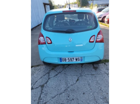 Vehicule-RENAULT-TWINGO%202%20PHASE%202-2013-4b064dcfb4b244a1143c0a6d30befffe694670847d31aab7e9824d28abd5b64f_m.jpg