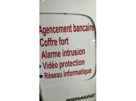 113878183-27db2fe2-b9d5-4366-932c-3557a1e14765-Piece-Porte-de-coffre-droit-901003757R-RENAULT-KANGOO-2-PHASE-2-a5136bb81a6423d2a89187ecf6524d360a8ce83da16a79251c6b3597288992da_m.jpg