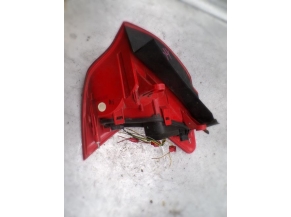 113884678-34365a38-e77a-44e7-a4d6-6c0218e50905-Piece-RENAULT-dbce107912c7f9d89cddaee16608aec081218650ce9f75dd5704b0226705732e_m.JPG 2