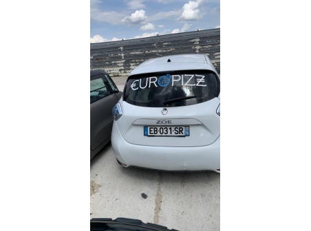 Vehicule-RENAULT-ZOE%201-2016-e89a71d47494e7be1ffce7c51160918d6ed46b2e516e87264766ee7932c4cdb6_m.jpg