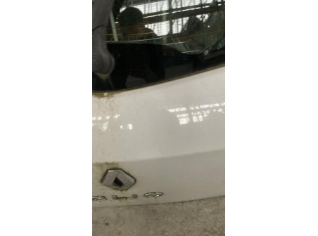 113761414-a2adf41e-7fc3-4f5a-aff3-2d5ad8dcf637-Hayon-arriere-7751478020-RENAULT-CLIO-3-PHASE-2-bdfa11d14de8d7b6dea734d30dd3a19a54a03e6b2179030f538e038c99bc56b7_m.jpg