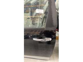 113738486-51be01db-1634-411a-934e-8d3f3cabd050-Piece-Porte-avant-gauche-9800008280-CITROEN-DS3-PHASE-1-5bdce74b8c81378b71d5ab07ad943d0b76069c0118a8180d3952f450d549677a_m.jpg 2